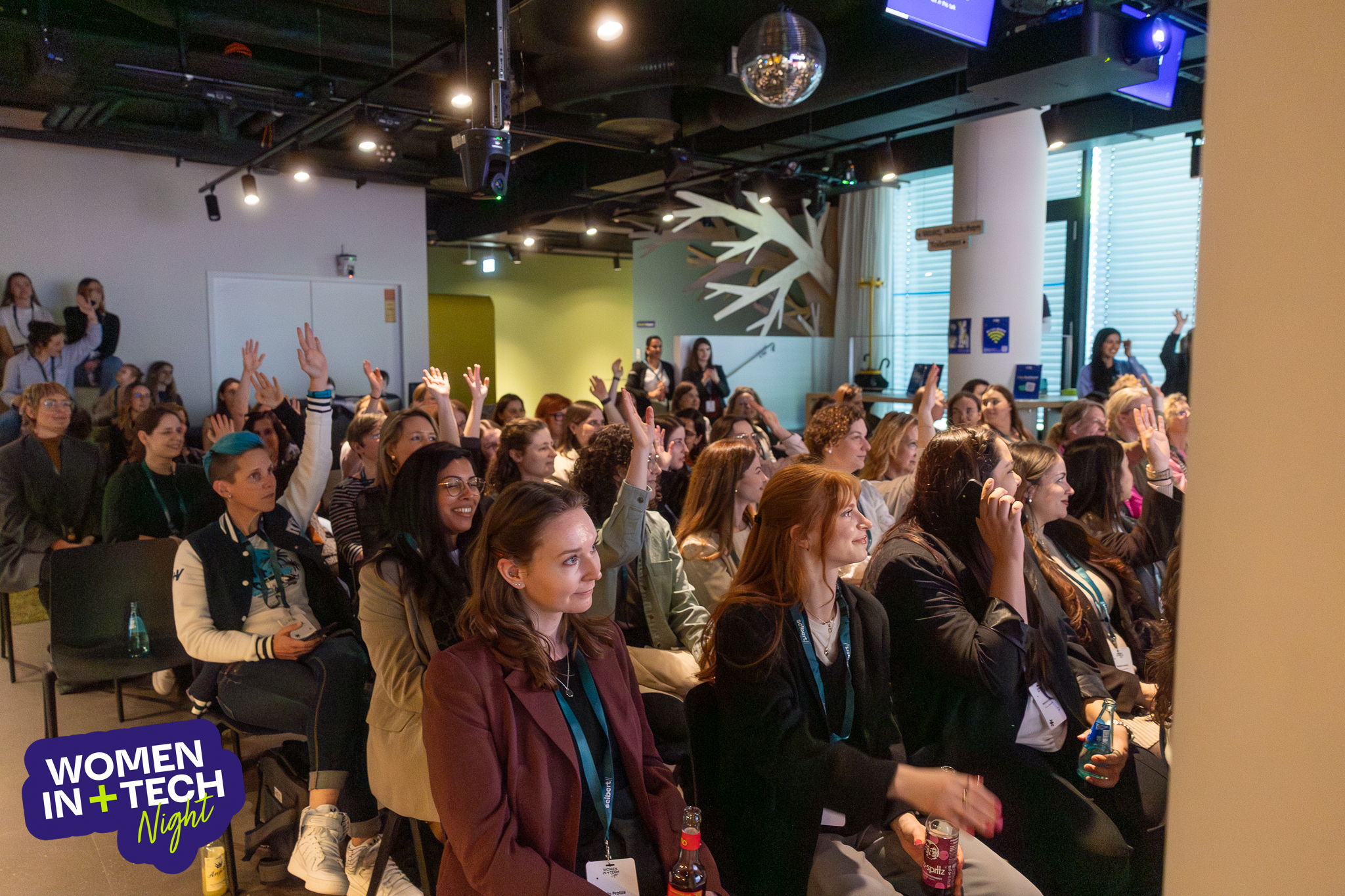 Speaker auf der Bühne - Women in Tech Night 2026